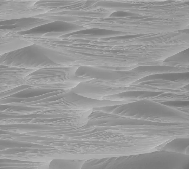 Sol 2389: Mast Camera (Mastcam)