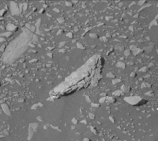 Sol 2399: Mast Camera (Mastcam)