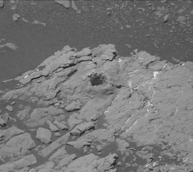 Sol 2400: Mast Camera (Mastcam)