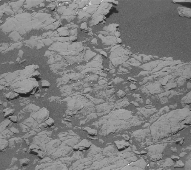 Sol 2401: Mast Camera (Mastcam)