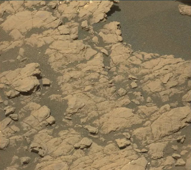 Sol 2401: Mast Camera (Mastcam)