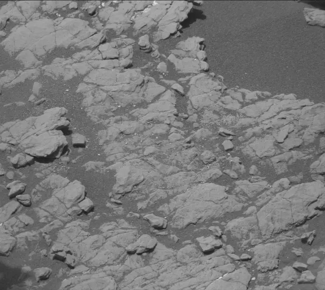 Sol 2401: Mast Camera (Mastcam)