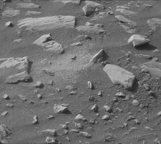 Sol 2402: Mast Camera (Mastcam)