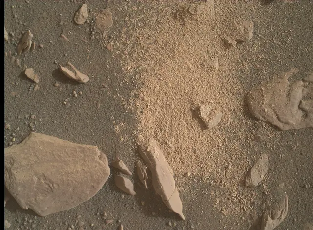 Sol 2402: Mars Hand Lens Imager (MAHLI)
