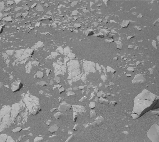 Sol 2403: Mast Camera (Mastcam)