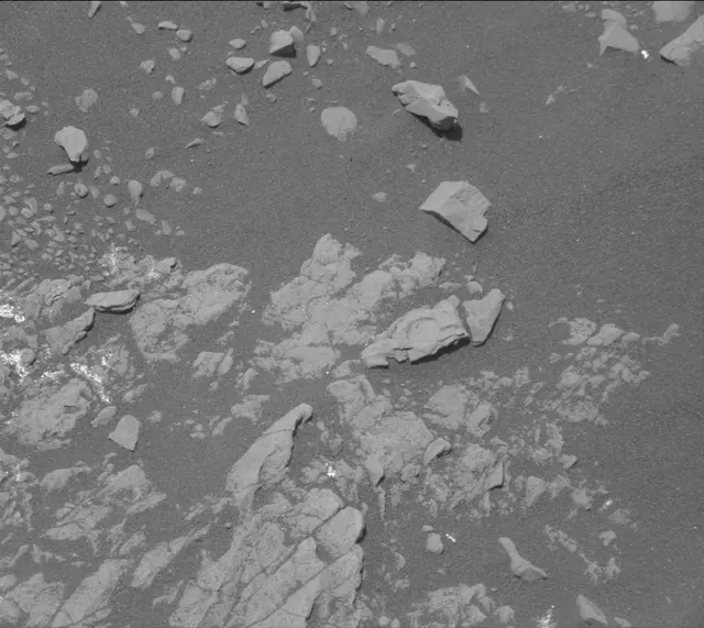 Sol 2403: Mast Camera (Mastcam)