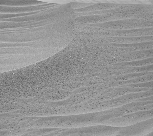 Sol 2403: Mast Camera (Mastcam)