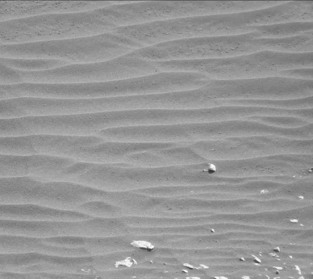 Sol 2403: Mast Camera (Mastcam)