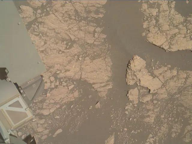 Sol 2405: Mars Hand Lens Imager (MAHLI)