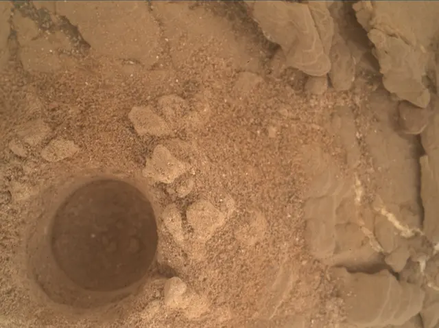 Sol 2405: Mars Hand Lens Imager (MAHLI)
