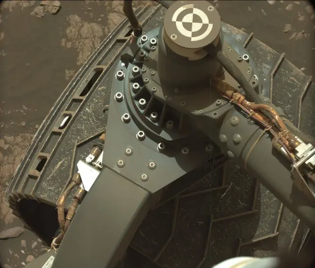 Sol 2407: Mast Camera (Mastcam)