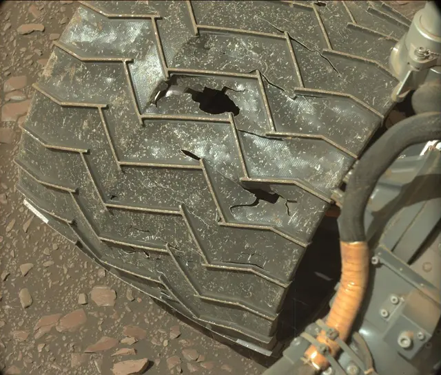 Sol 2407: Mast Camera (Mastcam)