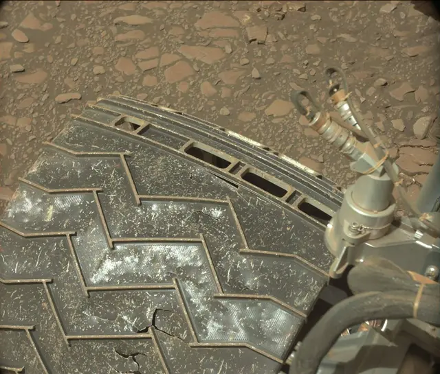 Sol 2407: Mast Camera (Mastcam)