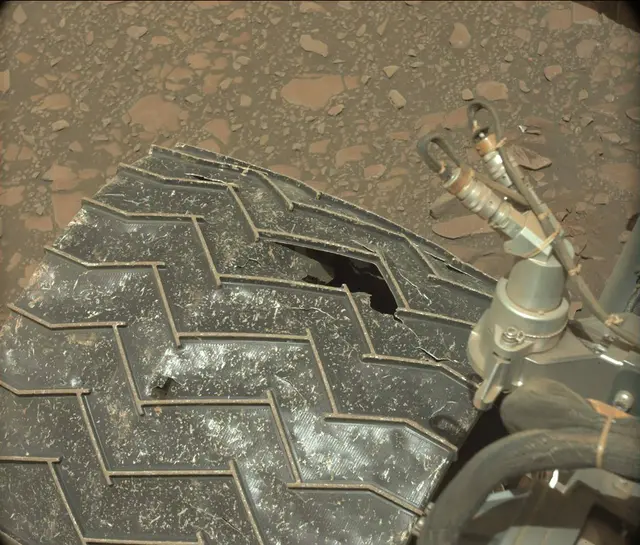 Sol 2407: Mast Camera (Mastcam)