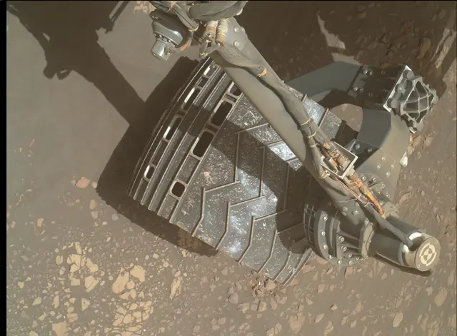 Sol 2407: Mars Hand Lens Imager (MAHLI)