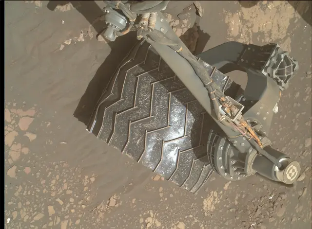 Sol 2407: Mars Hand Lens Imager (MAHLI)