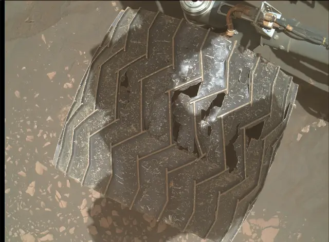 Sol 2407: Mars Hand Lens Imager (MAHLI)