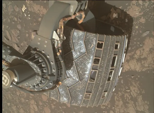 Sol 2407: Mars Hand Lens Imager (MAHLI)
