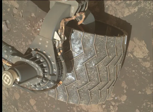 Sol 2407: Mars Hand Lens Imager (MAHLI)