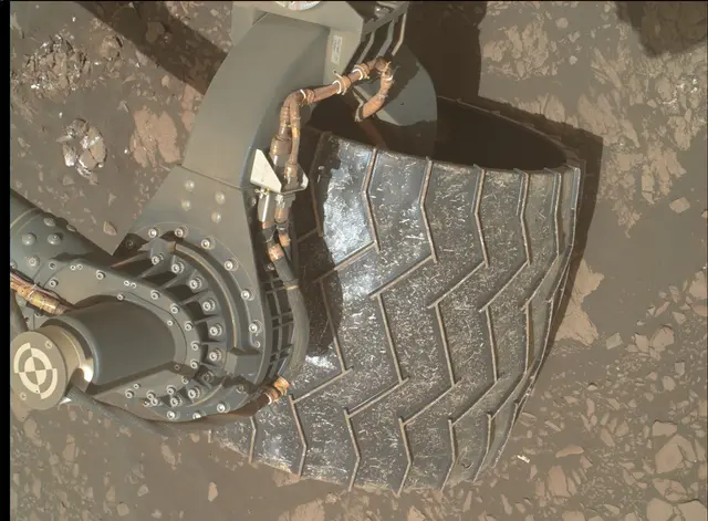 Sol 2407: Mars Hand Lens Imager (MAHLI)