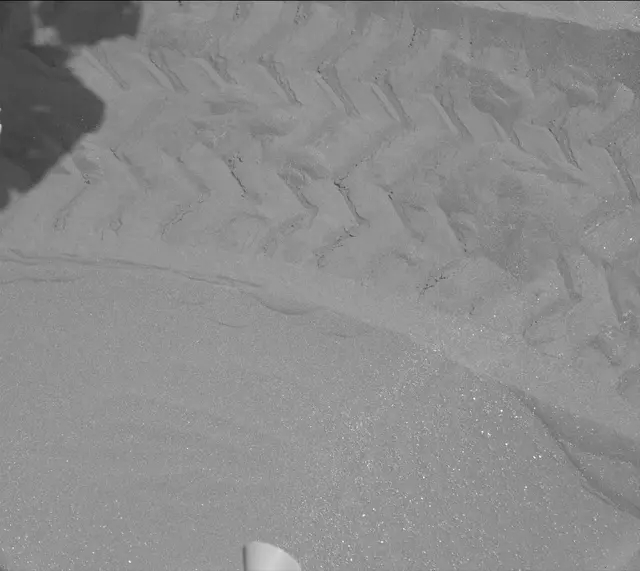 Sol 2409: Mast Camera (Mastcam)