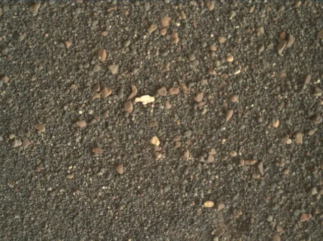 Sol 2410: Mars Hand Lens Imager (MAHLI)