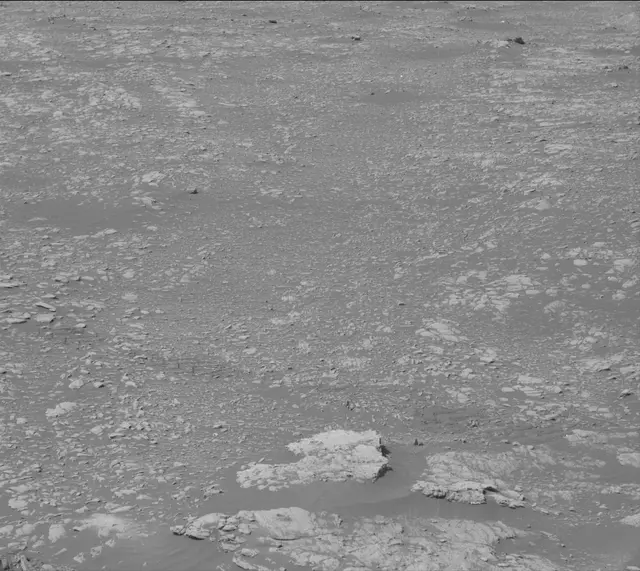 Sol 2411: Mast Camera (Mastcam)