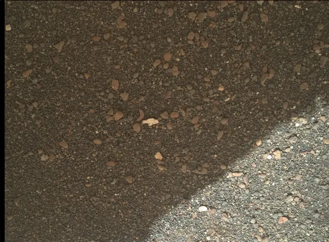 Sol 2411: Mars Hand Lens Imager (MAHLI)