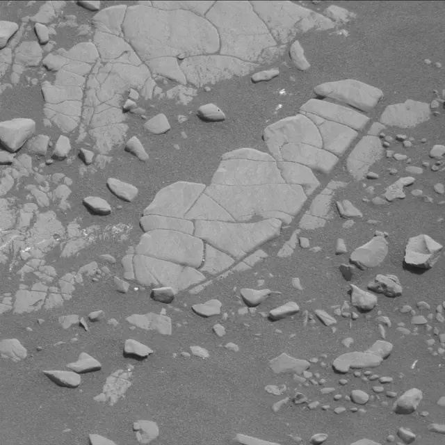 Sol 2412: Mast Camera (Mastcam)