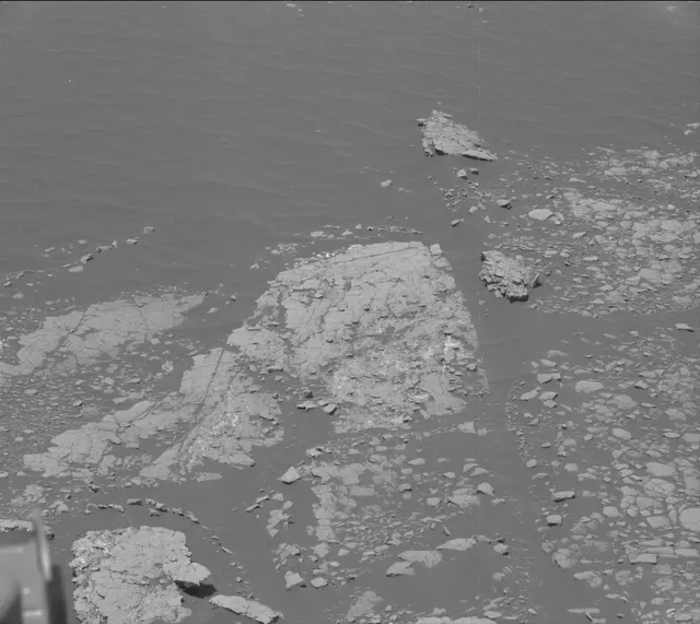 Sol 2413: Mast Camera (Mastcam)