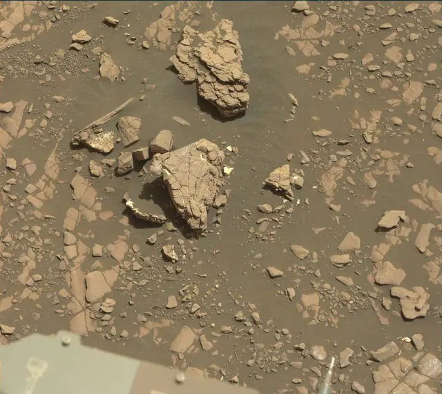 Sol 2413: Mast Camera (Mastcam)