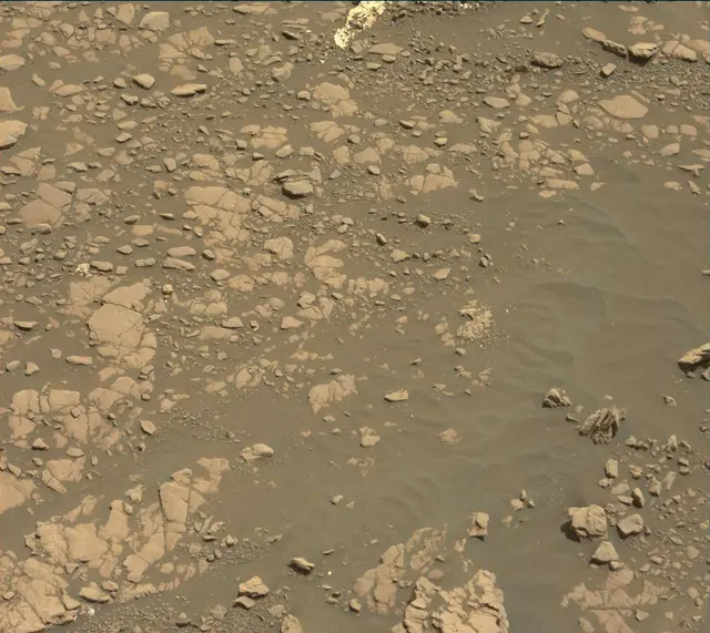 Sol 2413: Mast Camera (Mastcam)