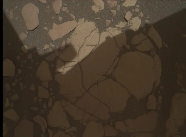 Sol 2413: Mars Hand Lens Imager (MAHLI)