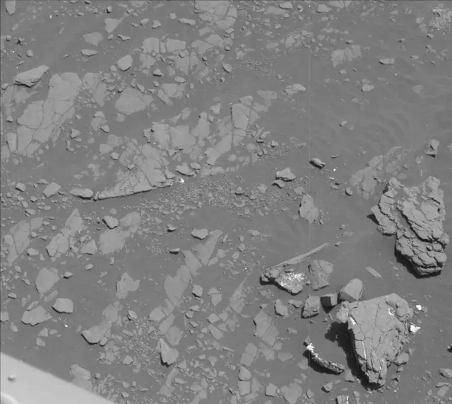 Sol 2414: Mast Camera (Mastcam)