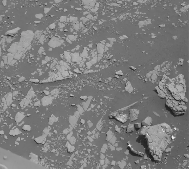 Sol 2414: Mast Camera (Mastcam)