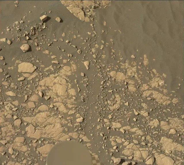 Sol 2414: Mast Camera (Mastcam)