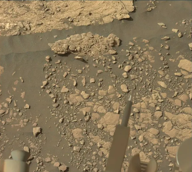 Sol 2414: Mast Camera (Mastcam)