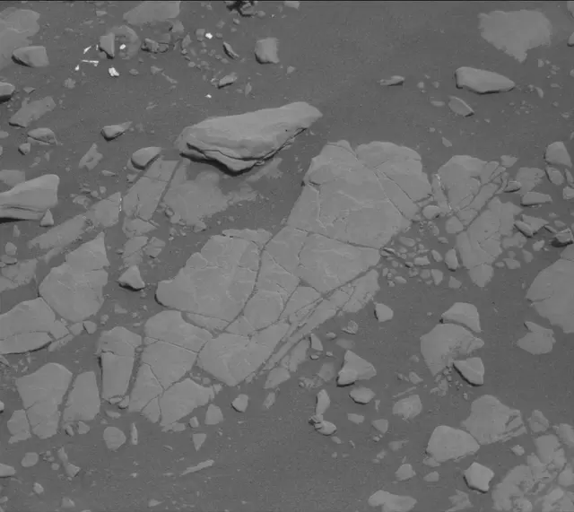 Sol 2414: Mast Camera (Mastcam)