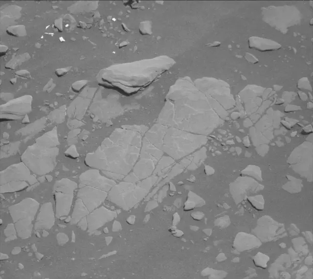 Sol 2414: Mast Camera (Mastcam)
