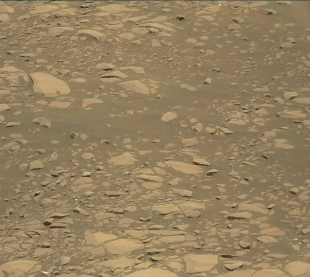 Sol 2414: Mast Camera (Mastcam)