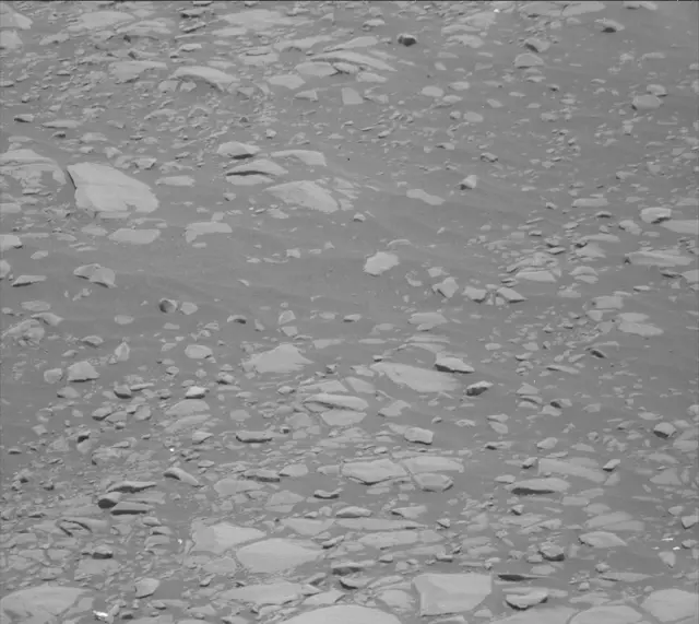 Sol 2414: Mast Camera (Mastcam)