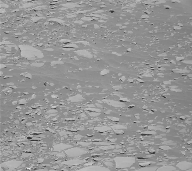 Sol 2414: Mast Camera (Mastcam)