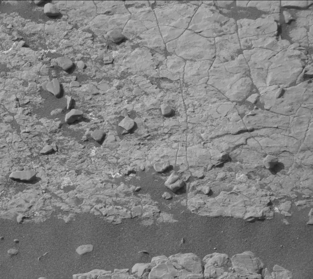 Sol 2414: Mast Camera (Mastcam)