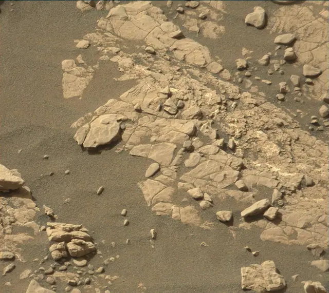 Sol 2414: Mast Camera (Mastcam)