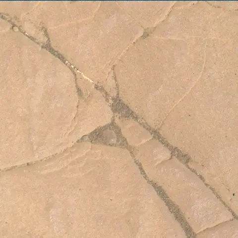 Sol 2414: Mars Hand Lens Imager (MAHLI)