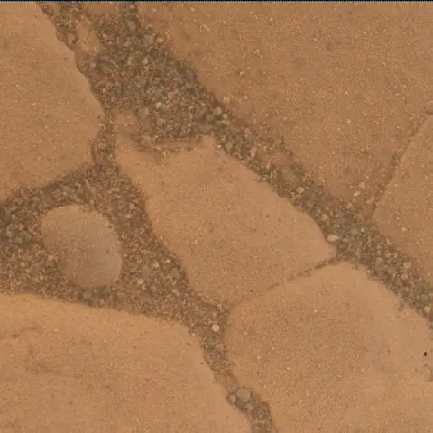 Sol 2414: Mars Hand Lens Imager (MAHLI)