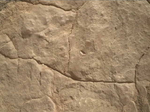 Sol 2415: Mars Hand Lens Imager (MAHLI)