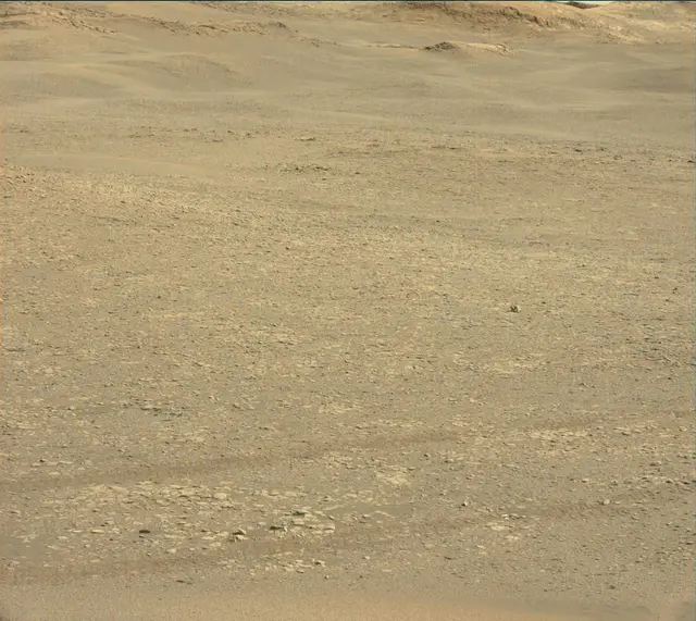 Sol 2416: Mast Camera (Mastcam)