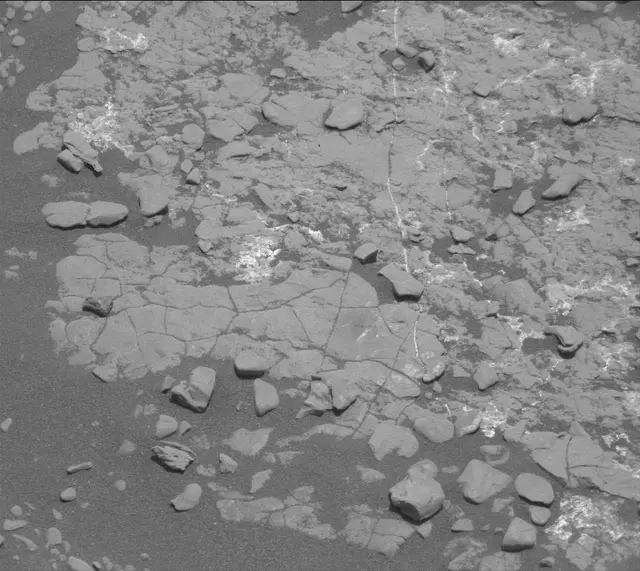 Sol 2416: Mast Camera (Mastcam)