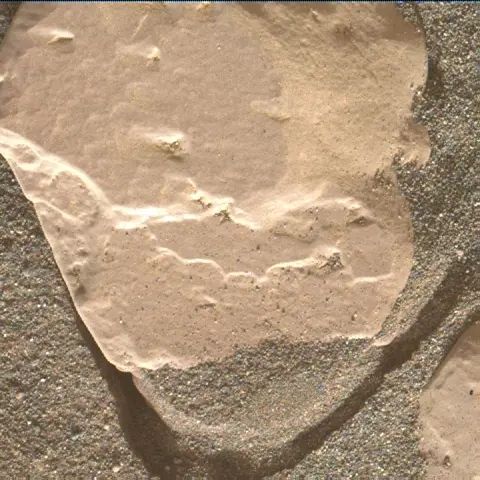 Sol 2419: Mars Hand Lens Imager (MAHLI)